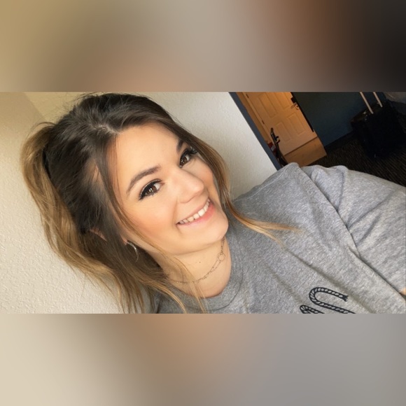 Profile Picture of Kaitlin Stephenson (@kaitlinstep) on Poshmark