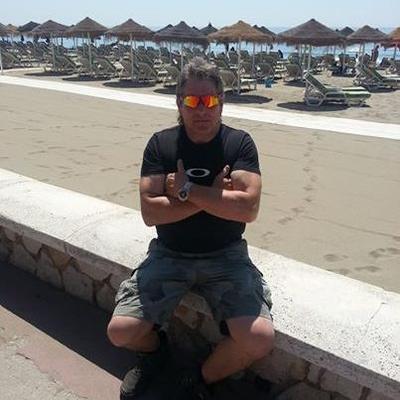 Profile Picture of Jon Dirt Dawg Kerwin (@Dirtbikedawg) on Twitter