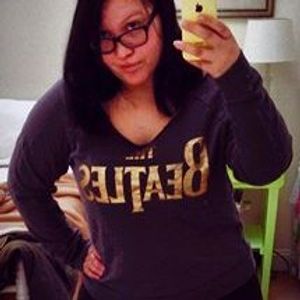 Profile Picture of Kelly Flynn (@misseeveefluff) on Myspace