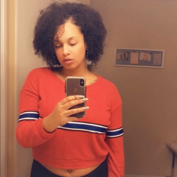 Profile Picture of Felicity Corbray (@fcorbray) on Poshmark