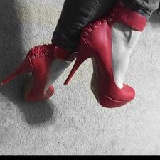 Profile Picture of Nichole Blanchard (@NicholeChase9) on Twitter