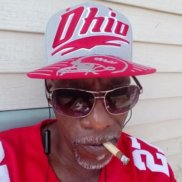 Profile Picture of Michael Samuels (@msamuels448) on Poshmark