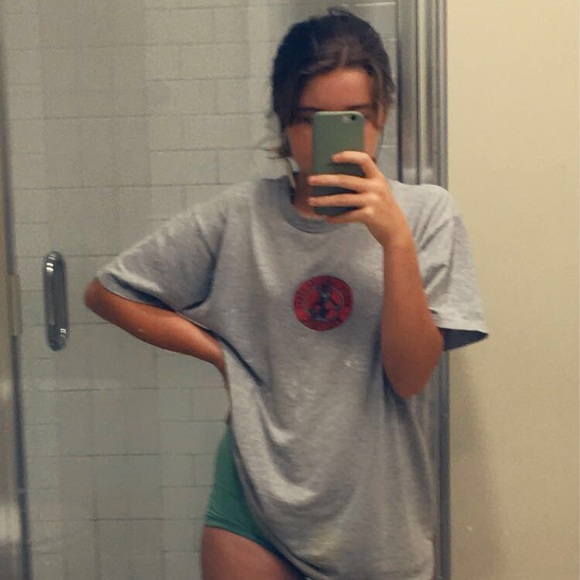 Profile Picture of Buxton Gunter (@gunterbuxton) on Poshmark