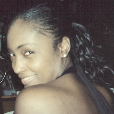 Profile Picture of Crystal  Wiley (@mocabuttafly) on Twitter