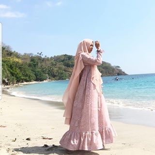 Profile Picture of Ponam Manda (@ponam.manda) on Facebook