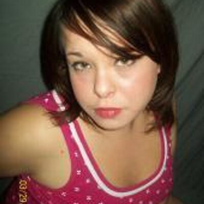 Profile Picture of Amanda Engelmann (@LilMandieBabie) on Twitter