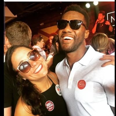 Profile Picture of Christopher Smith (@evrybdylvsCHRIS) on Twitter