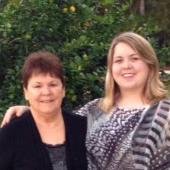 Profile Picture of Barbara Sullentrup (@sullbj) on Poshmark