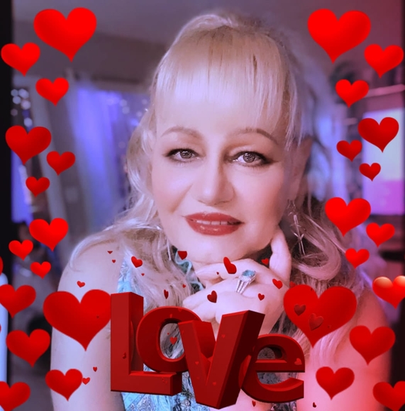 Profile Picture of Luz Arroyo (@ayannah51) on Poshmark