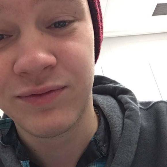 Profile Picture of Nicholi Furlough (@nicholifurlough) on Poshmark