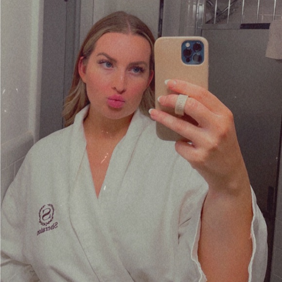 Profile Picture of Tay Ankney (@tay_ankney) on Poshmark
