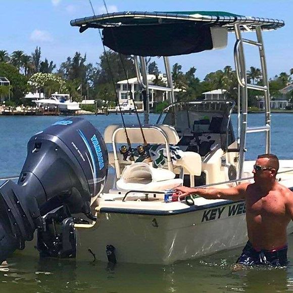 Profile Picture of Dean Kushim (@dkushim) on Poshmark