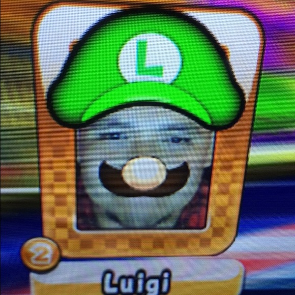 Profile Picture of Carlos Alejo (@c_alejo23) on Poshmark