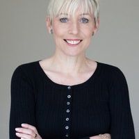 Profile Picture of Carole Matthews - Author (@carolematthews) on Pinterest