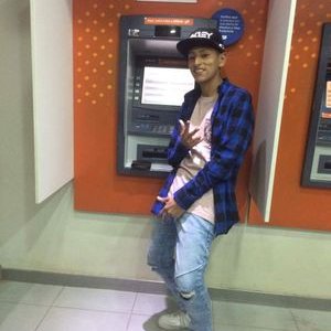 Profile Picture of Rubel Jared (@JaredRubel) on Twitter