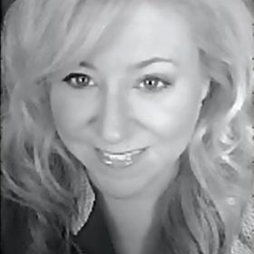 Profile Picture of Anna Kavanaugh | Official Profile Page (@annakavanaugh) on Pinterest