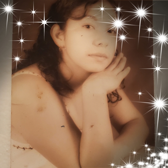 Profile Picture of Claudia Ruvalcaba (@estrellita51) on Poshmark