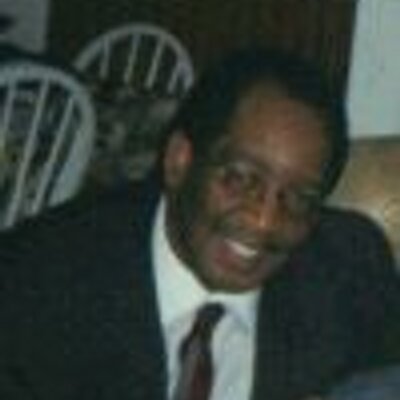 Profile Picture of Fred Thomas Booker (@OHTEX1) on Twitter
