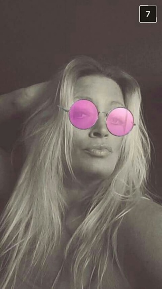Profile Picture of Heather Bucklin (@heatherbucklin) on Poshmark