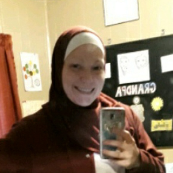 Profile Picture of Katelyn Burch (@queenmadinah) on Poshmark