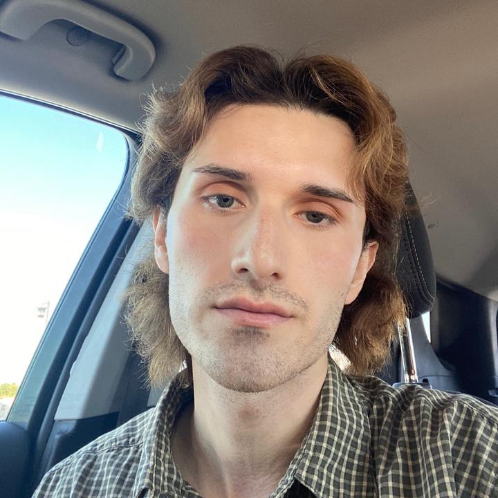 Profile Picture of ricky (@rickyheart) on Tiktok