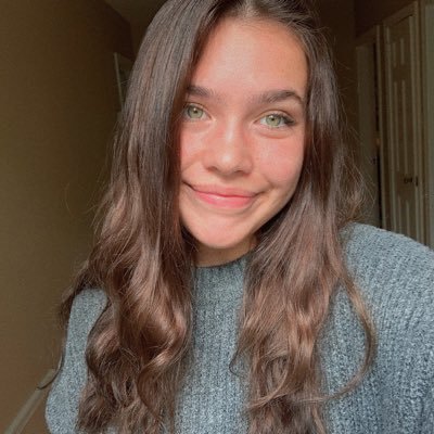 Profile Picture of Brooke🌻 (@brooke_ruth5) on Twitter