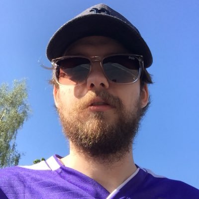 Profile Picture of Luke Brewer (@FabAndFresh) on Twitter