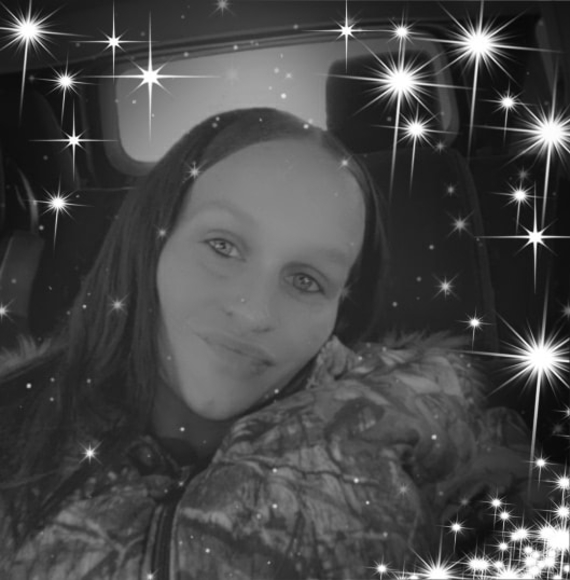 Profile Picture of Paige Lamb (@paigemarielamb) on Poshmark