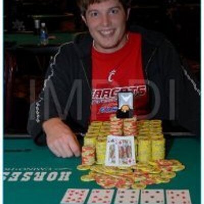 Profile Picture of Kyle Knecht (@knecht_poker) on Twitter