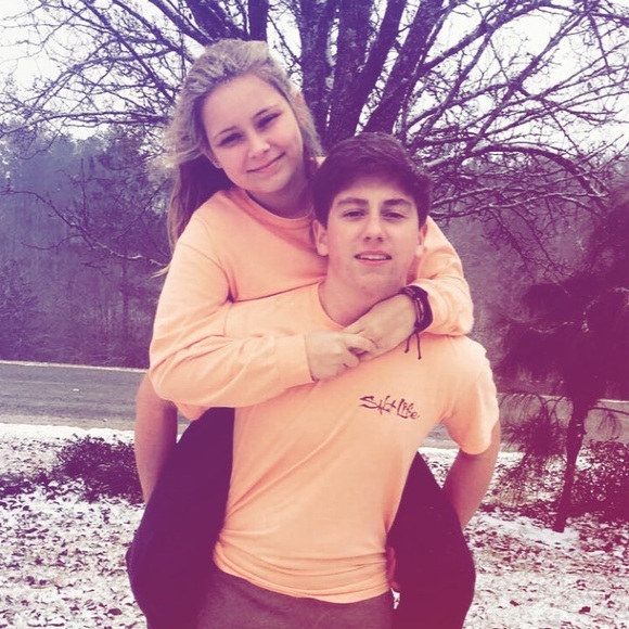 Profile Picture of Tyler Pittman (@capdros) on Poshmark