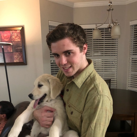 Profile Picture of Michael Biafore (@michaelcbiafore) on Poshmark