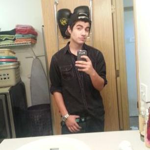 Profile Picture of Alexander Houser (@alexandermhous1) on Twitter