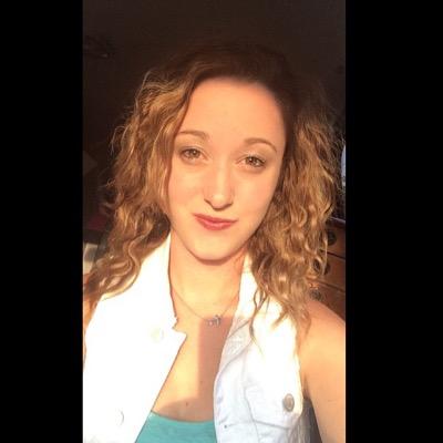 Profile Picture of Chelsi Olson (@ChelsiJean27) on Twitter