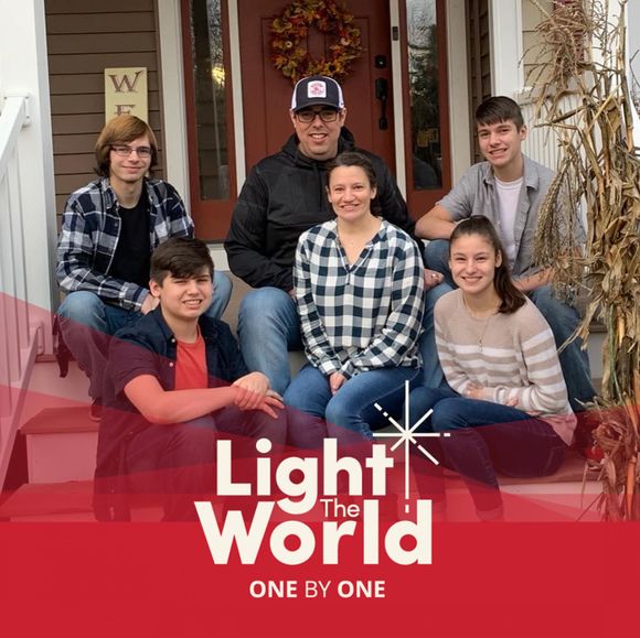 Profile Picture of Joy Bartolome (@joybar) on Poshmark