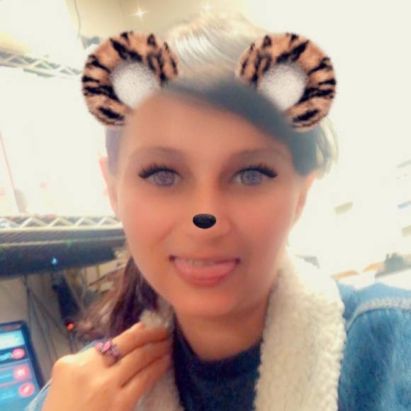 Profile Picture of Jessica Parsons (@jessicaparso158) on Poshmark