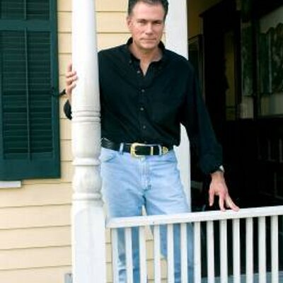 Profile Picture of Jake Hellbach (@kk5hy) on Twitter