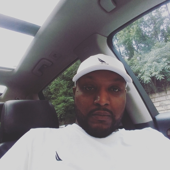 Profile Picture of Brandon Ayers (@ayers0711) on Poshmark