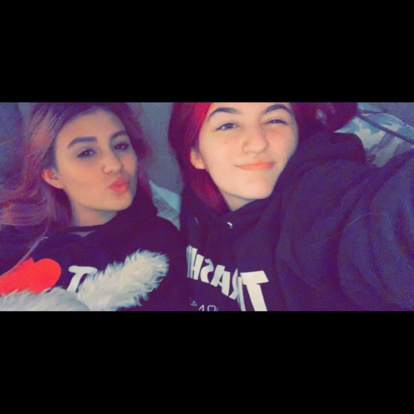 Profile Picture of Mia Dicanio (@miadicanio) on Poshmark