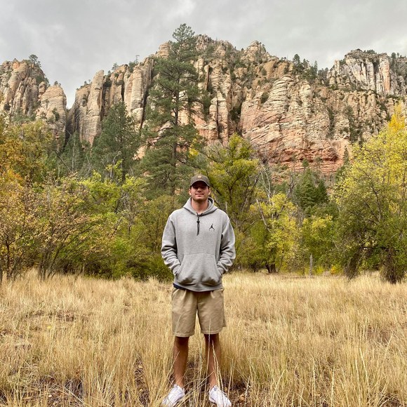 Profile Picture of Brandon Fleischmann (@brandonfle) on Poshmark