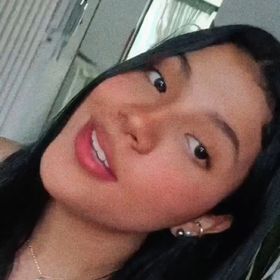 Profile Picture of Alejandra Rincones (@alejandrarincones12) on Pinterest