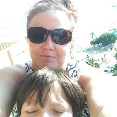 Profile Picture of Tracey Warr (@TrayCam) on Twitter
