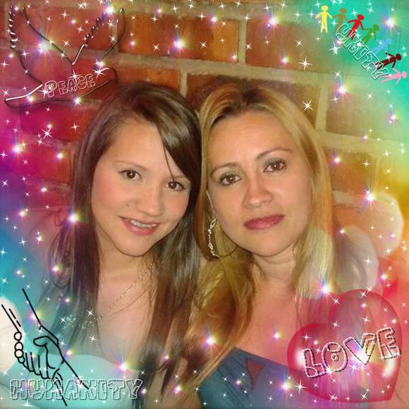Profile Picture of Claudia Medina (@claudiapmedina9) on Poshmark