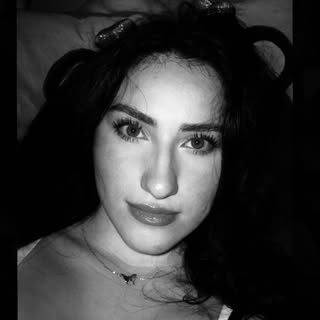 grace - Instagram Profile Picture of grace (@_gracevolpe) on Instagram