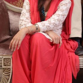 Profile Picture of Sudesh Kumari (@sanayyash7) on Pinterest