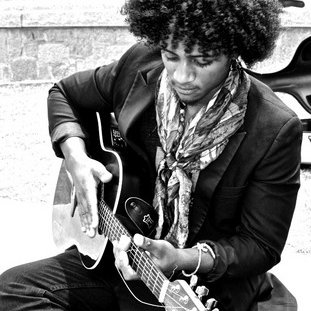 Profile Picture of Kevin Thomas Johnson (@KaliAppleseed) on Twitter