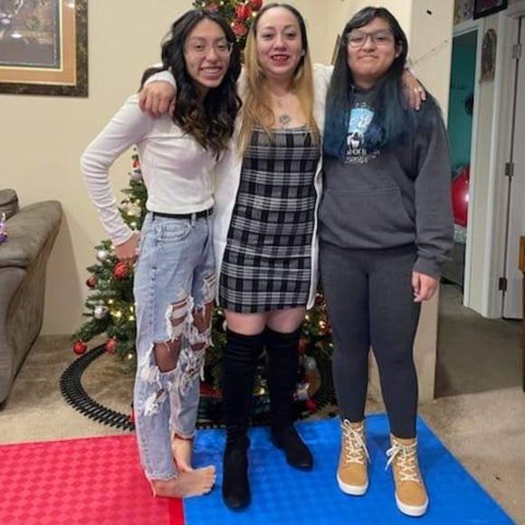 Profile Picture of Juana Alavarez (@juana2483) on Poshmark