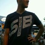 Profile Picture of Aaron Buss (@grilledcheese215) on Instagram