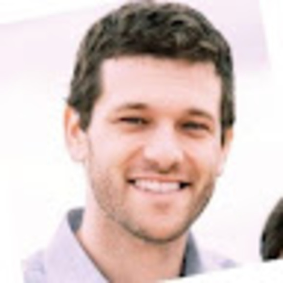 Profile Picture of Joe Kiernan (@joekiernan) on Poshmark