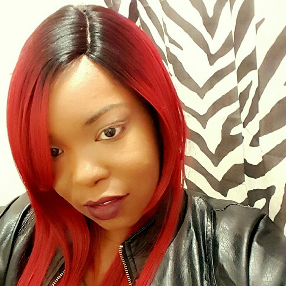 Profile Picture of Erica Grear (@erica8828) on Poshmark