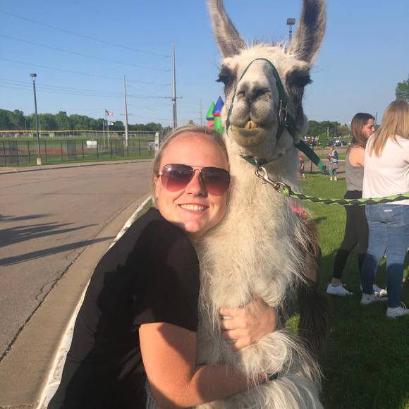 Grace Frischmon - Poshmark Profile Picture of Grace Frischmon (@epsoftballwx) on Poshmark